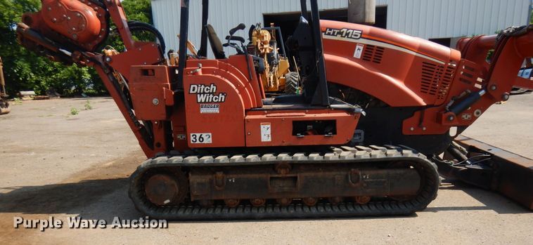 image for item AF9658 2004 Ditch Witch HT115  cable plow