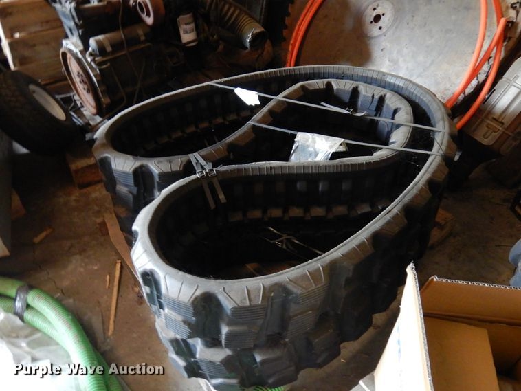 image for item AF9658 2004 Ditch Witch HT115  cable plow