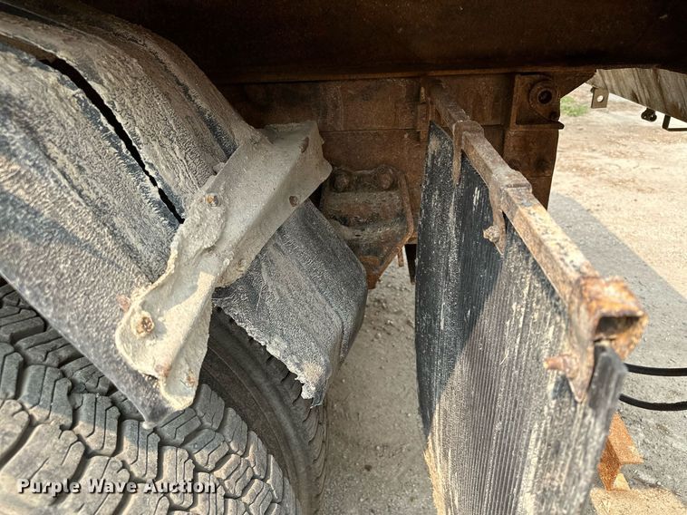 image for item AF9659 2001 Sterling L8500  dump truck