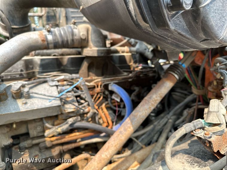 image for item AF9659 2001 Sterling L8500  dump truck