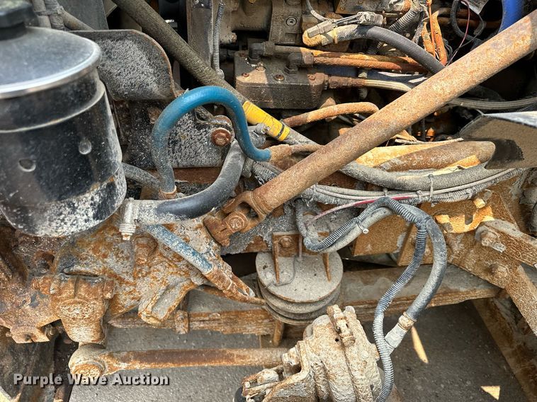 image for item AF9659 2001 Sterling L8500  dump truck