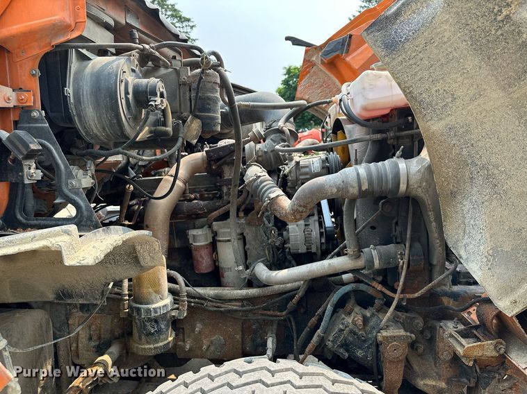 image for item AF9659 2001 Sterling L8500  dump truck