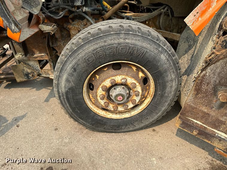 image for item AF9659 2001 Sterling L8500  dump truck