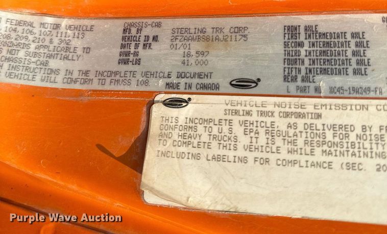 image for item AF9659 2001 Sterling L8500  dump truck