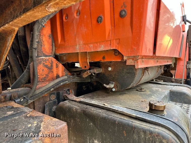 image for item AF9660 1995 Ford L8000  dump truck