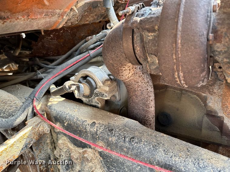 image for item AF9660 1995 Ford L8000  dump truck