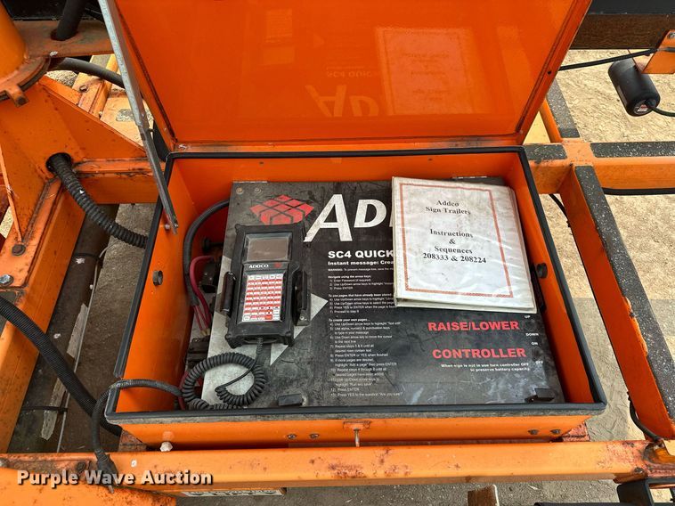 image for item AF9662 2008 Addco DH1000ALS  message board trailer