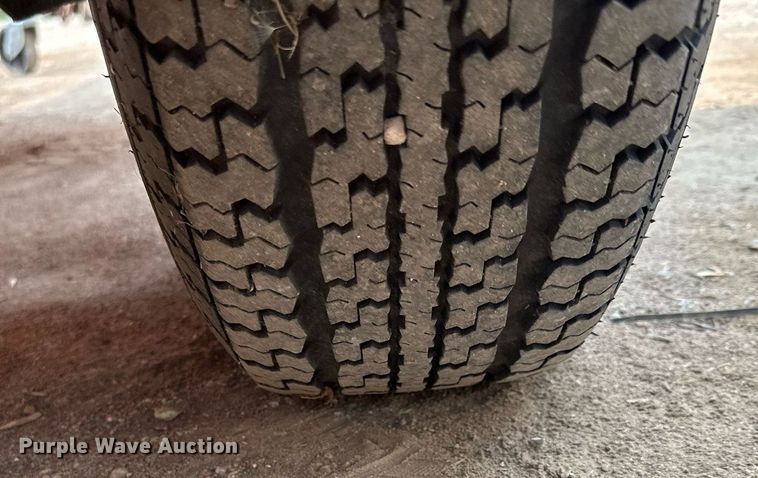 image for item AF9662 2008 Addco DH1000ALS  message board trailer