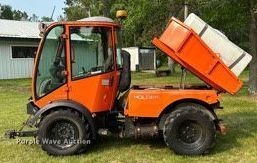 image for item AF9664 Holder C4.74  sidewalk tractor