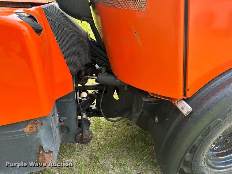 image for item AF9664 Holder C4.74  sidewalk tractor