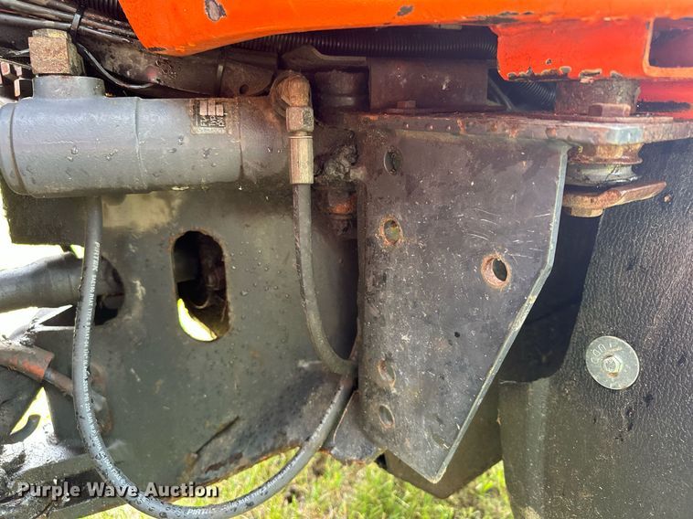 image for item AF9664 Holder C4.74  sidewalk tractor