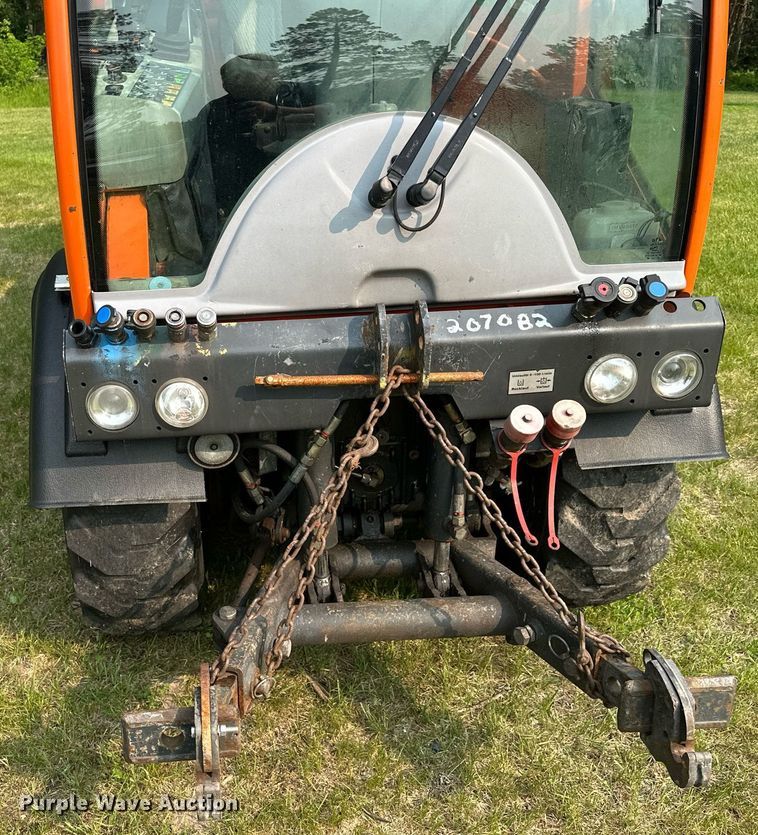 image for item AF9664 Holder C4.74  sidewalk tractor