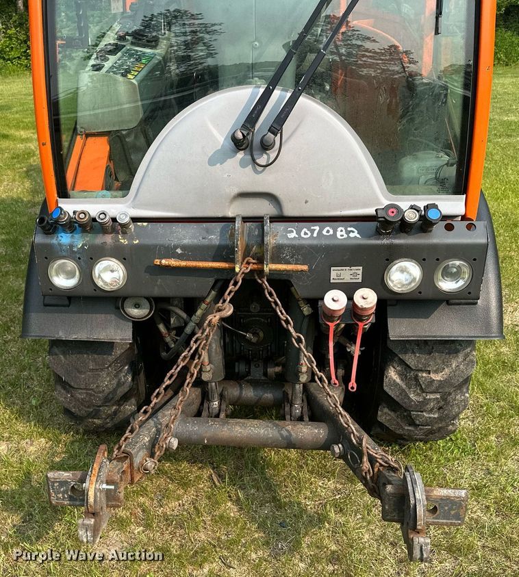 image for item AF9664 Holder C4.74  sidewalk tractor