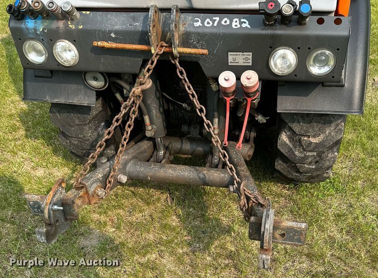 image for item AF9664 Holder C4.74  sidewalk tractor