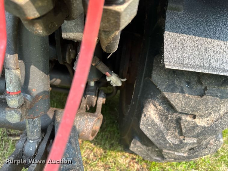 image for item AF9664 Holder C4.74  sidewalk tractor