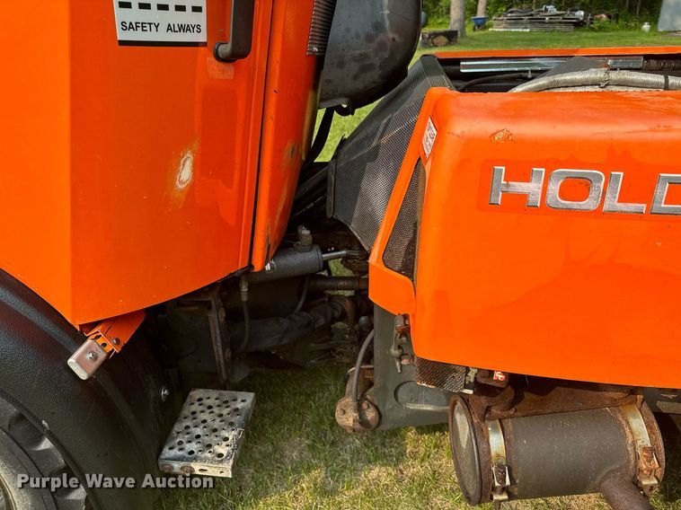 image for item AF9664 Holder C4.74  sidewalk tractor