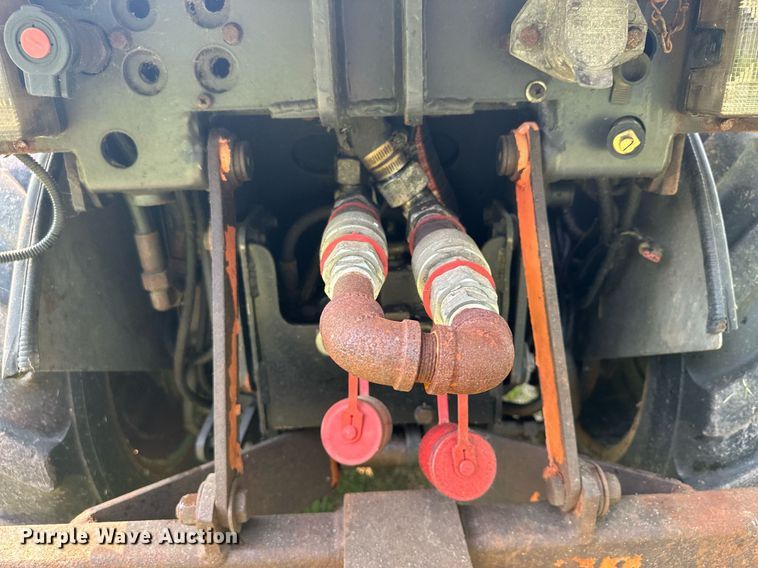 image for item AF9664 Holder C4.74  sidewalk tractor