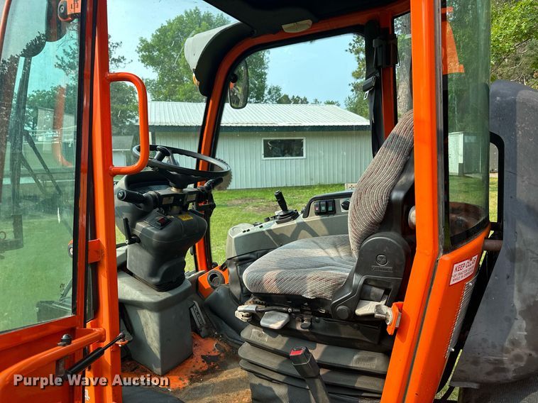 image for item AF9664 Holder C4.74  sidewalk tractor