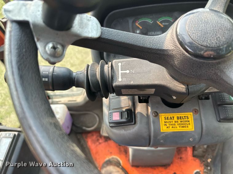 image for item AF9664 Holder C4.74  sidewalk tractor