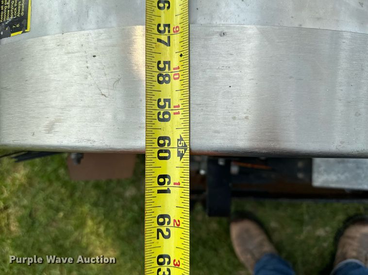 image for item AF9664 Holder C4.74  sidewalk tractor