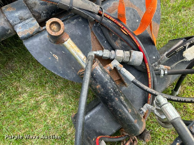 image for item AF9664 Holder C4.74  sidewalk tractor