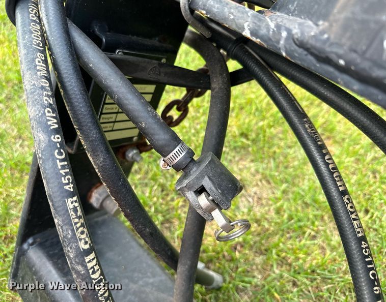 image for item AF9664 Holder C4.74  sidewalk tractor