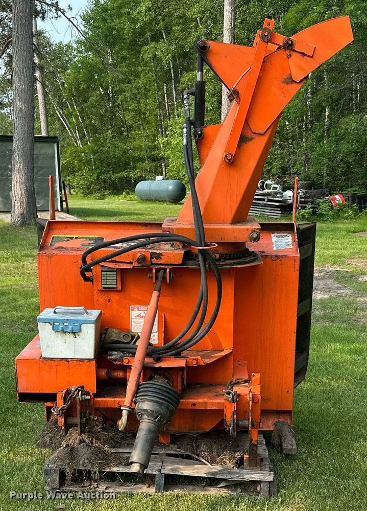 image for item AF9664 Holder C4.74  sidewalk tractor