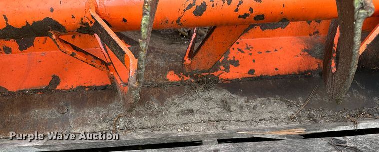 image for item AF9664 Holder C4.74  sidewalk tractor