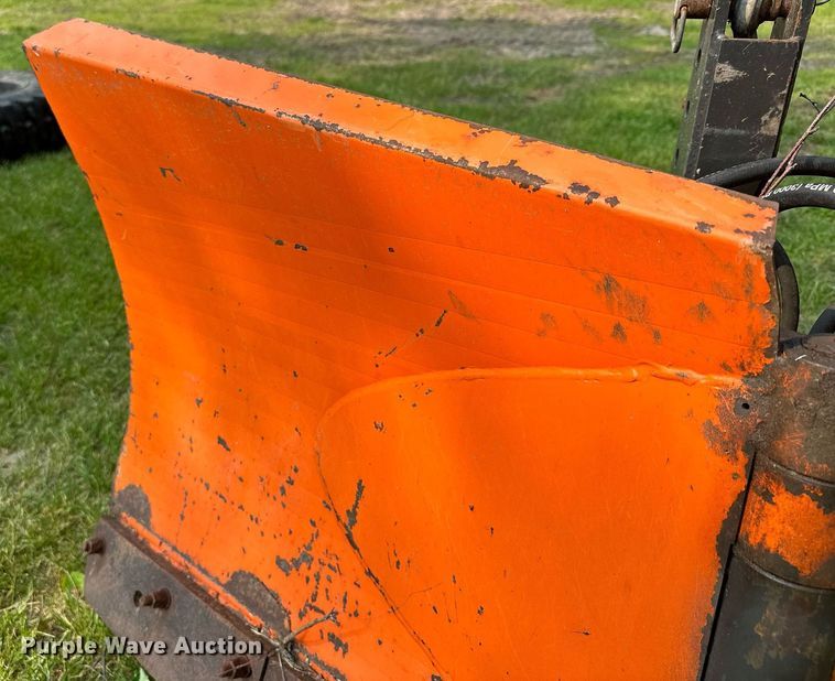 image for item AF9664 Holder C4.74  sidewalk tractor