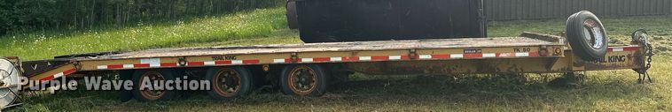 image for item AF9665 2002 Trail King TK50-3000  equipment trailer