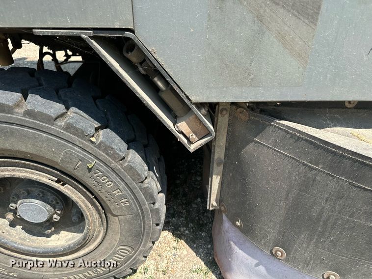 image for item AF9666 Tennant Sentinel  street sweeper truck