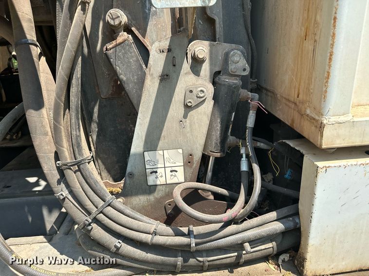 image for item AF9666 Tennant Sentinel  street sweeper truck