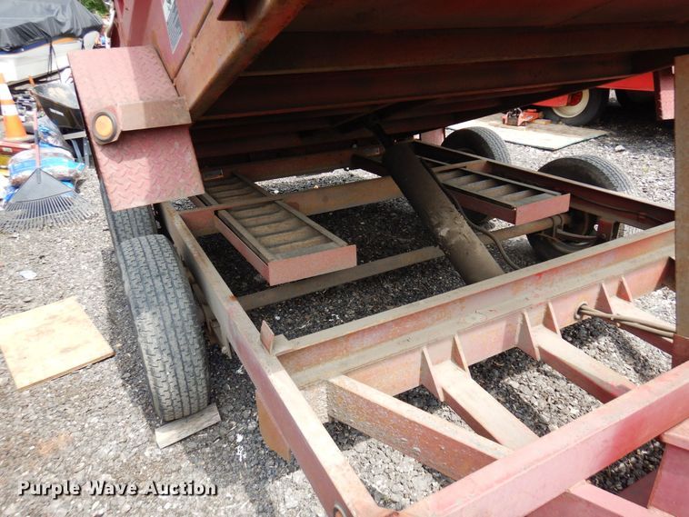 image for item AF9670 2007 Load Trail  dump trailer