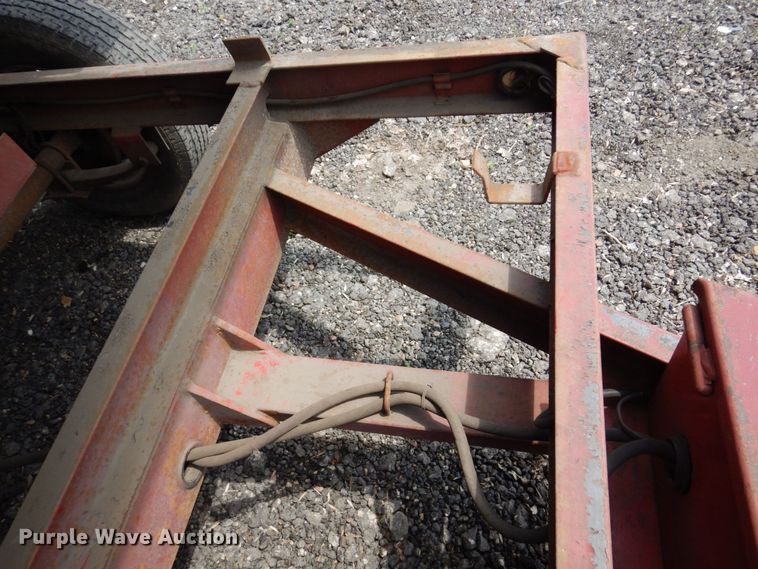 image for item AF9670 2007 Load Trail  dump trailer