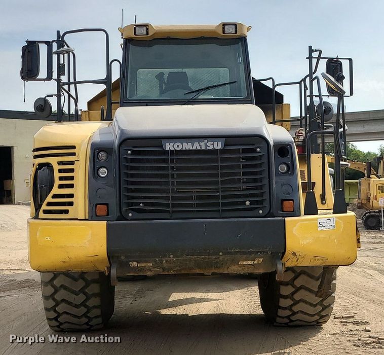 image for item DC6043 2013 Komatsu HM400-3  haul truck