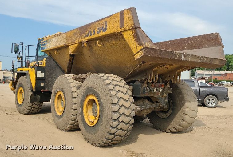 image for item DC6043 2013 Komatsu HM400-3  haul truck