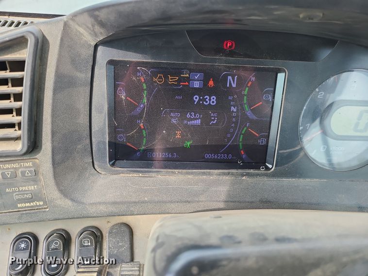 image for item DC6043 2013 Komatsu HM400-3  haul truck