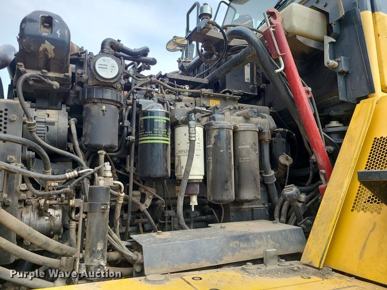 image for item DC6043 2013 Komatsu HM400-3  haul truck