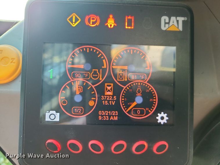 image for item DC6051 2018 Caterpillar 262D  skid steer loader