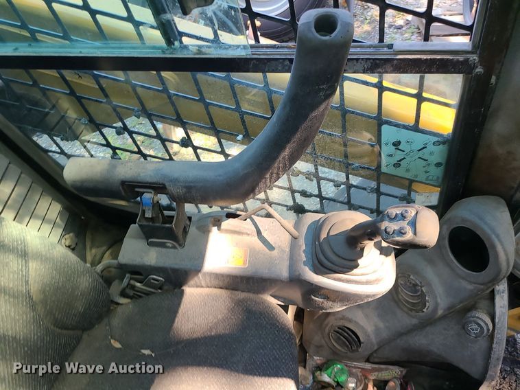 image for item DC6051 2018 Caterpillar 262D  skid steer loader