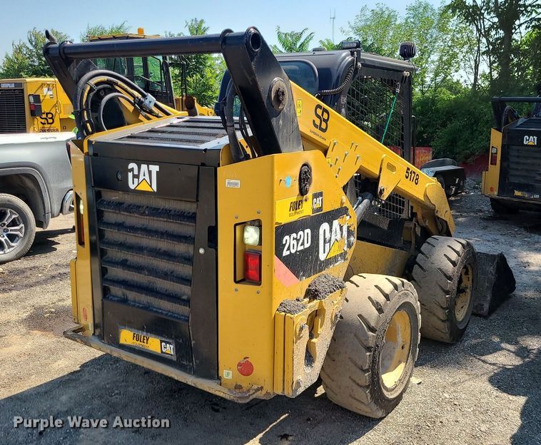 image for item DC6052 2017 Caterpillar 262D  skid steer loader