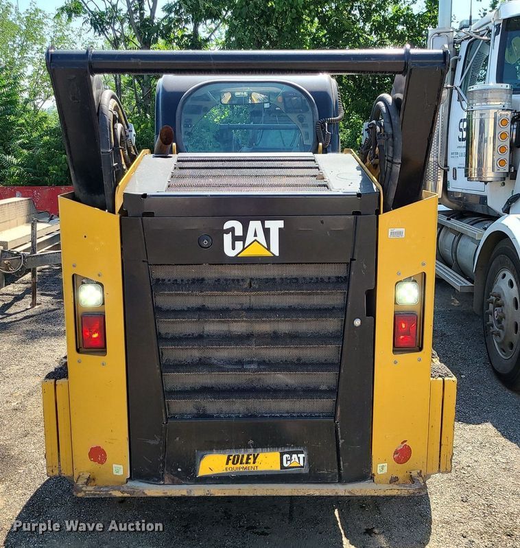 image for item DC6052 2017 Caterpillar 262D  skid steer loader