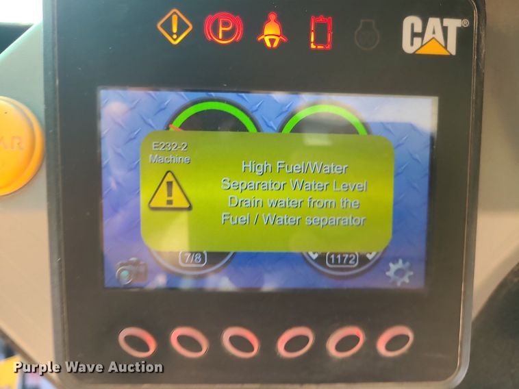 image for item DC6052 2017 Caterpillar 262D  skid steer loader