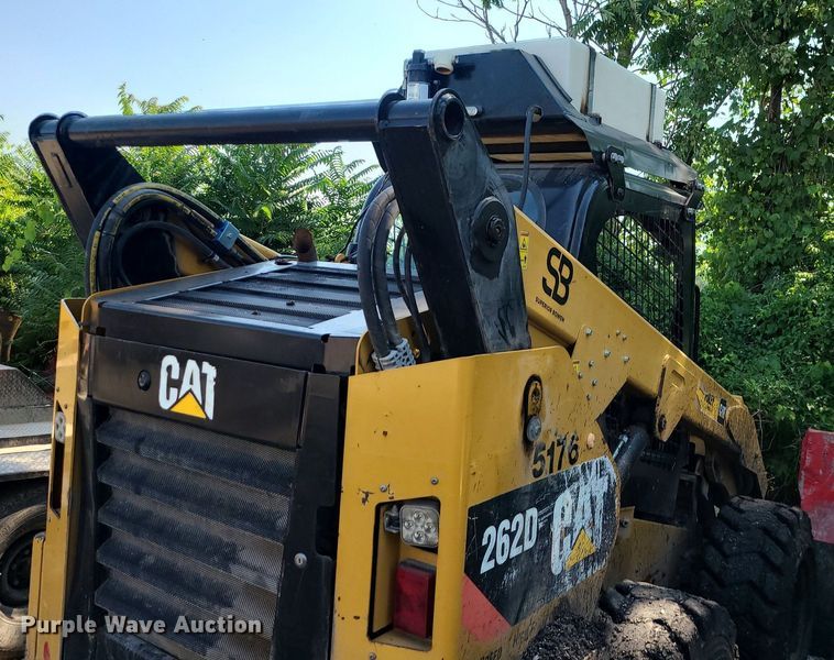 image for item DC6053 2017 Caterpillar 262D  skid steer loader
