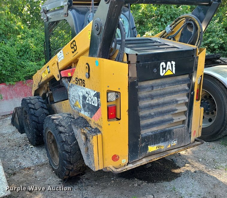 image for item DC6053 2017 Caterpillar 262D  skid steer loader