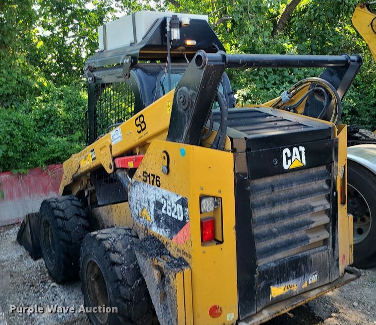 image for item DC6053 2017 Caterpillar 262D  skid steer loader