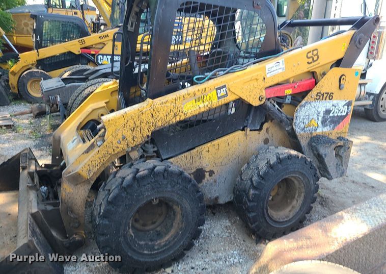 image for item DC6053 2017 Caterpillar 262D  skid steer loader