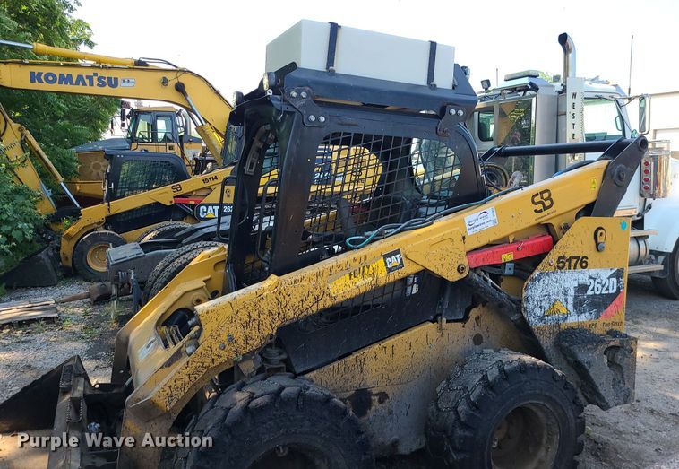 image for item DC6053 2017 Caterpillar 262D  skid steer loader