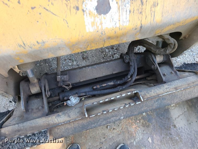 image for item DC6053 2017 Caterpillar 262D  skid steer loader