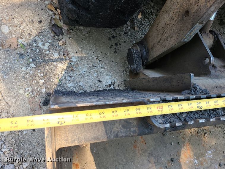 image for item DC6053 2017 Caterpillar 262D  skid steer loader